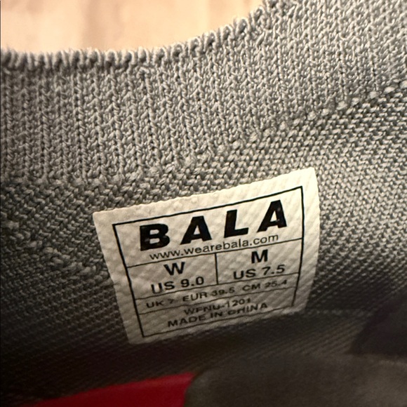 BALA Gray and Red Women’s Sneakers Sz 7.5 - Picture 3 of 4